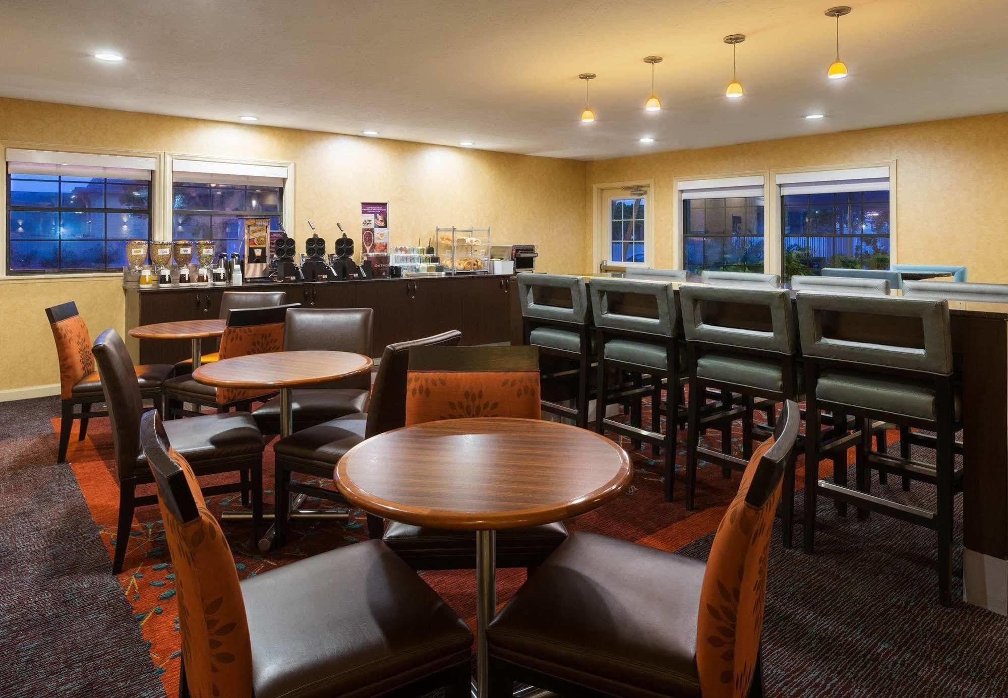 Residence Inn By Marriott San Diego Central מראה חיצוני תמונה